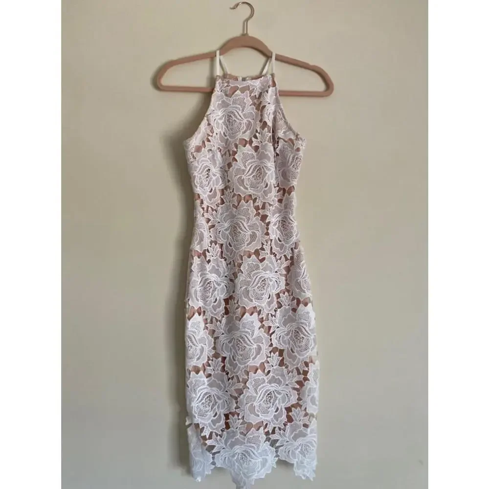 Women's Lulus White Lace Bodycon knee length Dress Size XS - Picture 2 of 4